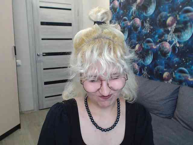 ElizabethWooler webcam