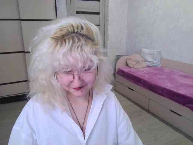ElizabethWooler webcam