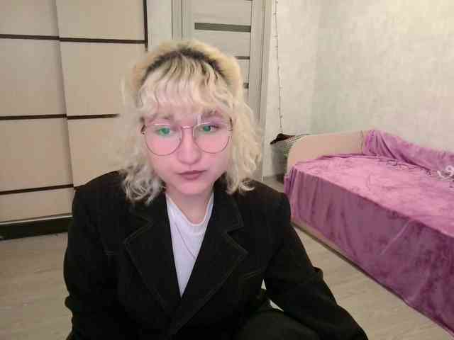 ElizabethWooler webcam