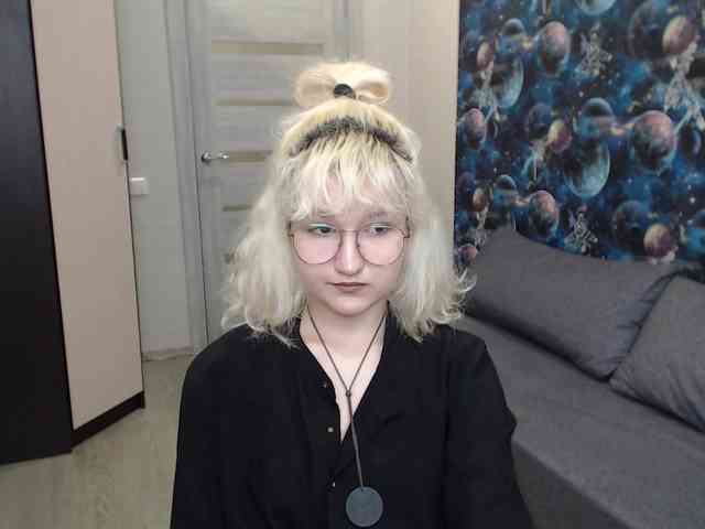ElizabethWooler webcam