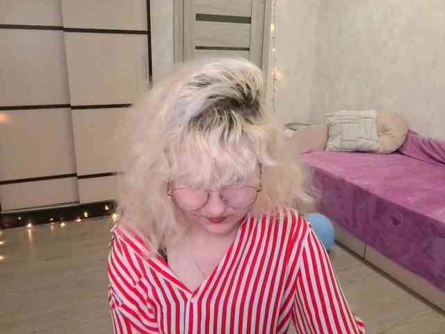 ElizabethWooler webcam