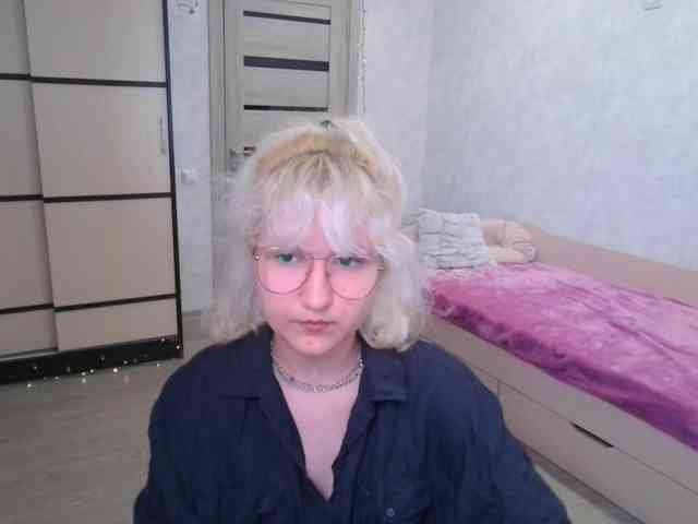 ElizabethWooler webcam
