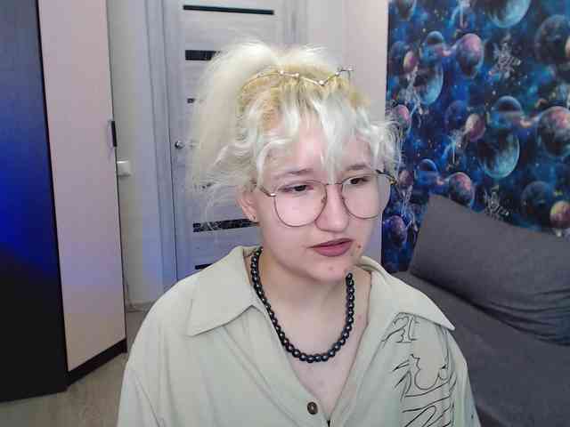 ElizabethWooler webcam