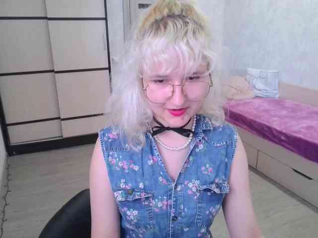 ElizabethWooler webcam