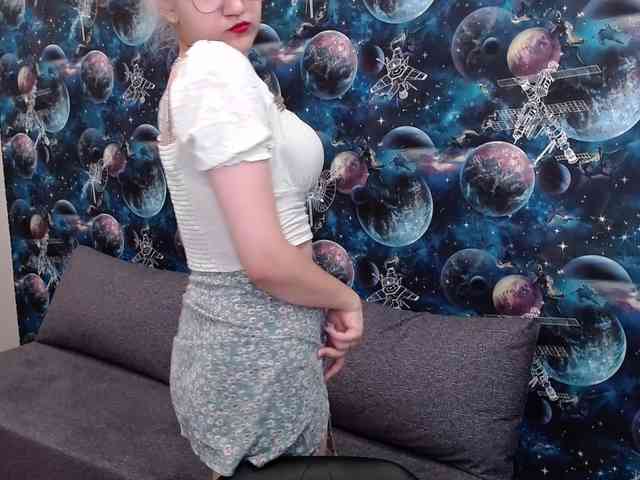 ElizabethWooler webcam