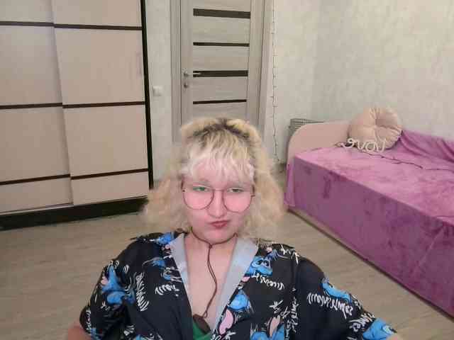 ElizabethWooler webcam