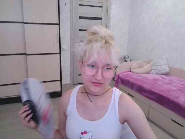 ElizabethWooler webcam