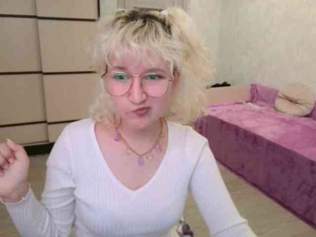 ElizabethWooler webcam