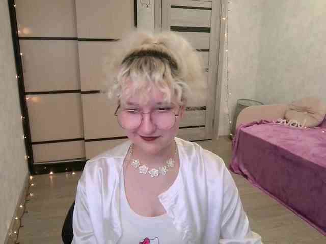 ElizabethWooler webcam