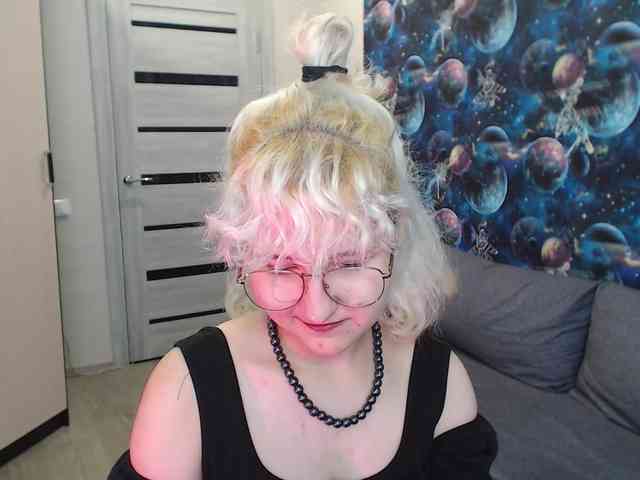 ElizabethWooler webcam