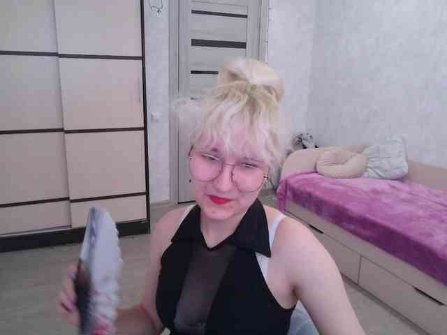ElizabethWooler webcam