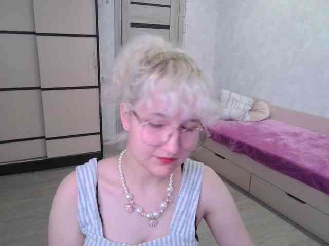 ElizabethWooler webcam