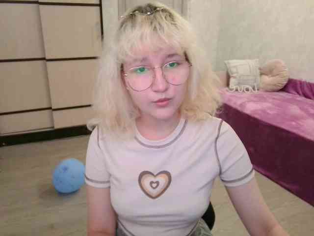 ElizabethWooler webcam