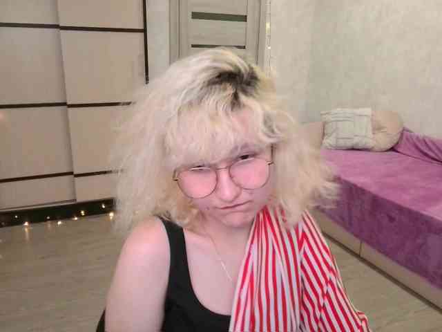 ElizabethWooler webcam