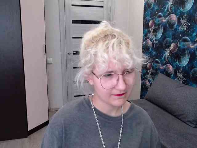 ElizabethWooler webcam