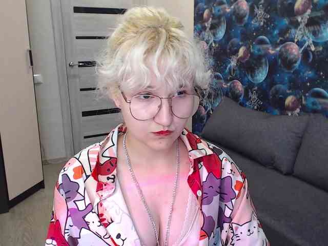 ElizabethWooler webcam