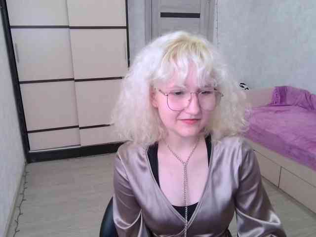 ElizabethWooler webcam