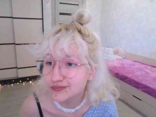 ElizabethWooler webcam