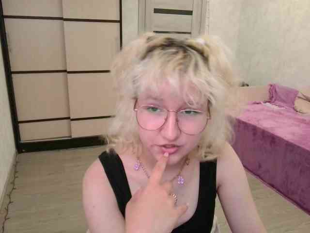 ElizabethWooler webcam