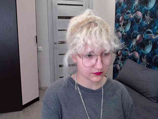 ElizabethWooler webcam