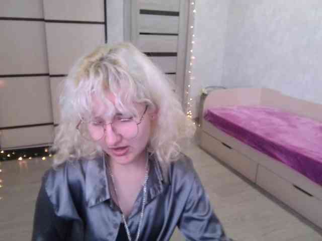 ElizabethWooler webcam