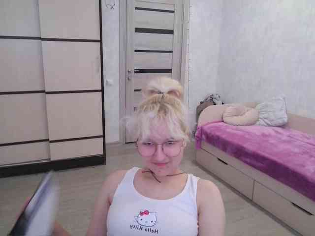 ElizabethWooler webcam