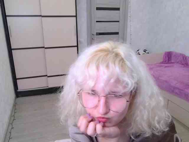ElizabethWooler webcam