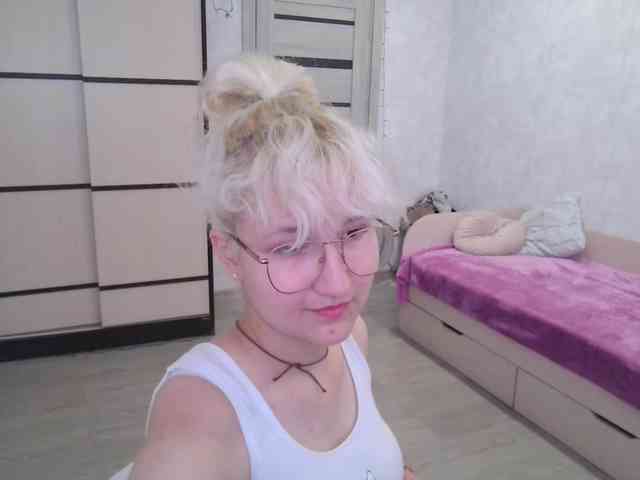 ElizabethWooler webcam