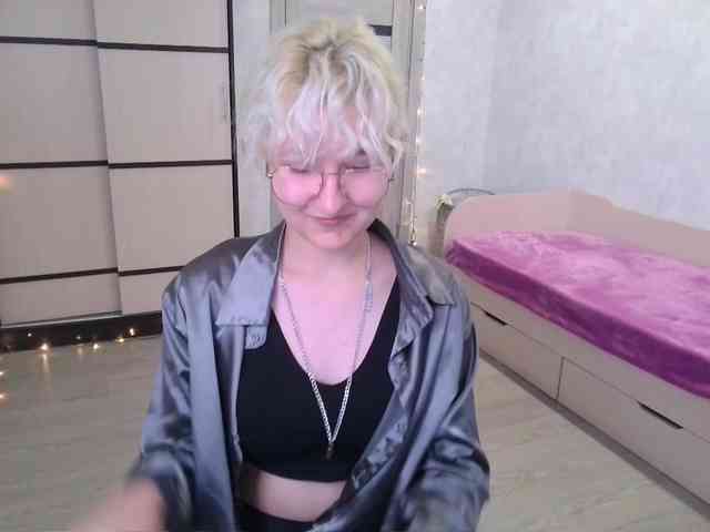 ElizabethWooler webcam