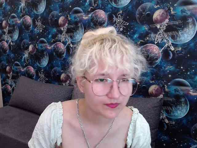 ElizabethWooler webcam