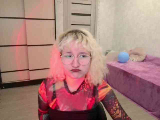 ElizabethWooler webcam