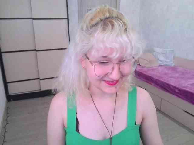 ElizabethWooler webcam