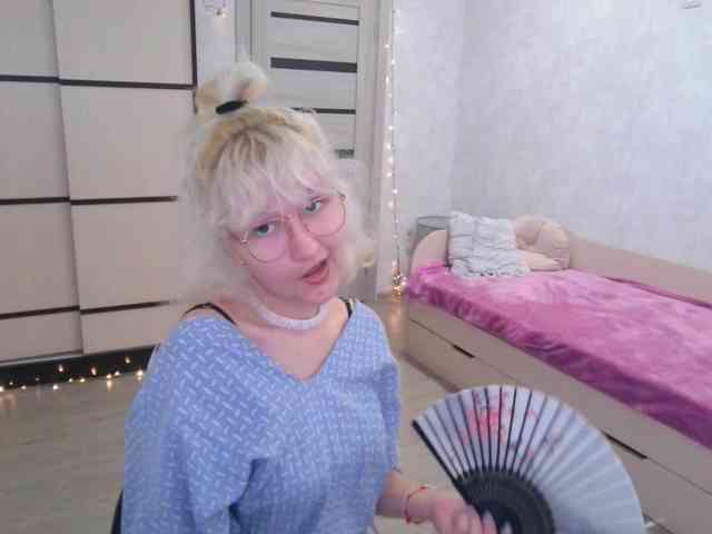 ElizabethWooler webcam