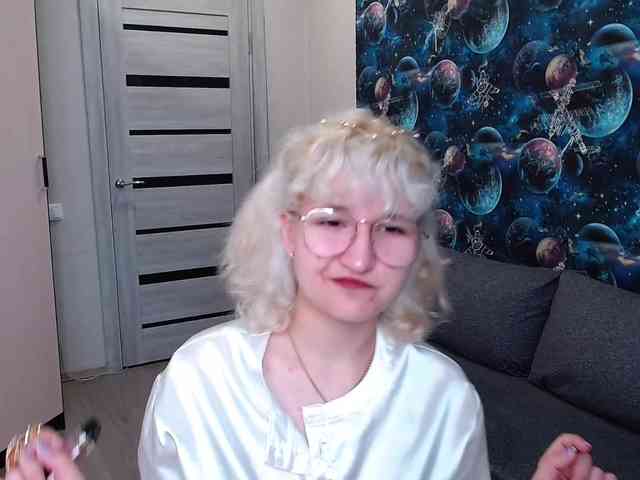 ElizabethWooler webcam