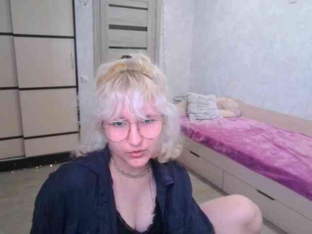 ElizabethWooler webcam