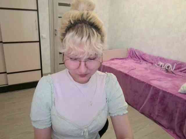 ElizabethWooler webcam