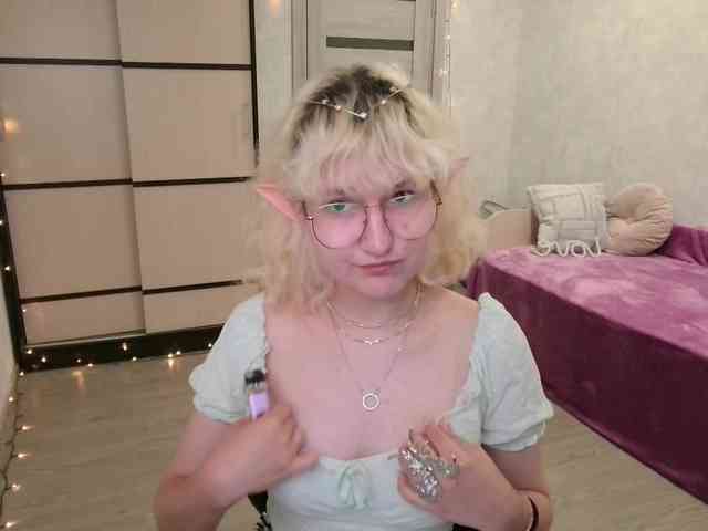 ElizabethWooler webcam