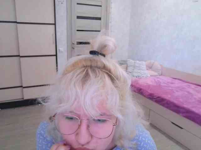 ElizabethWooler webcam