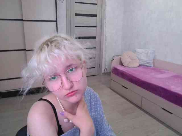 ElizabethWooler webcam