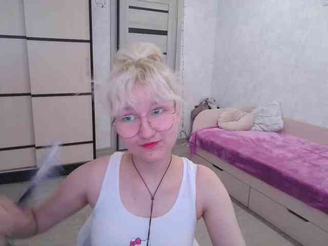 ElizabethWooler webcam