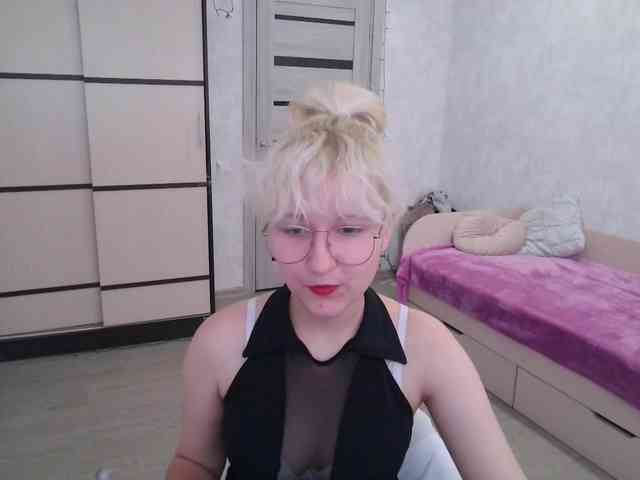 ElizabethWooler webcam