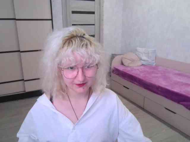 ElizabethWooler webcam