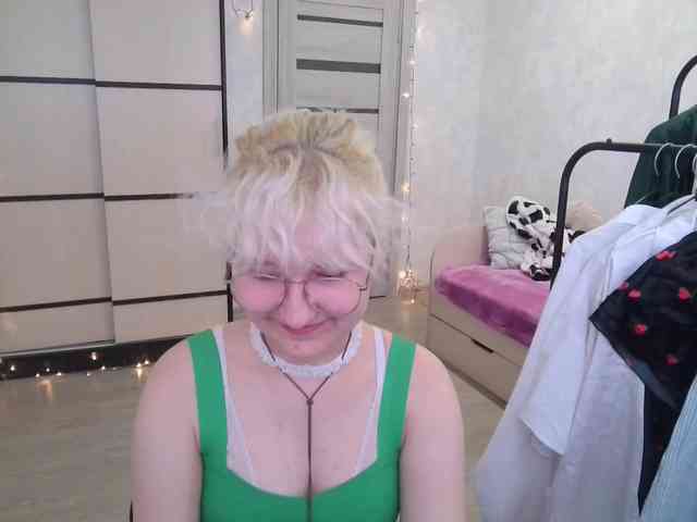 ElizabethWooler webcam