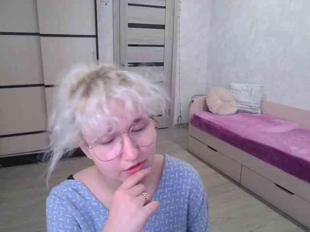 ElizabethWooler webcam