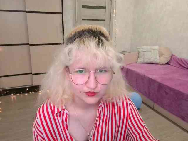 ElizabethWooler webcam