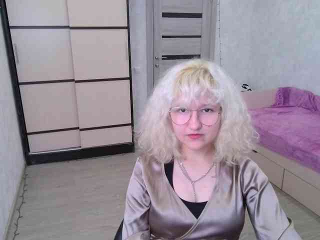 ElizabethWooler webcam