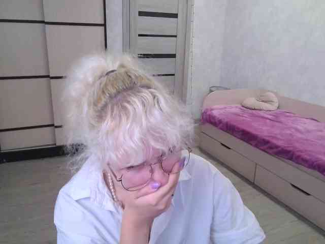 ElizabethWooler webcam
