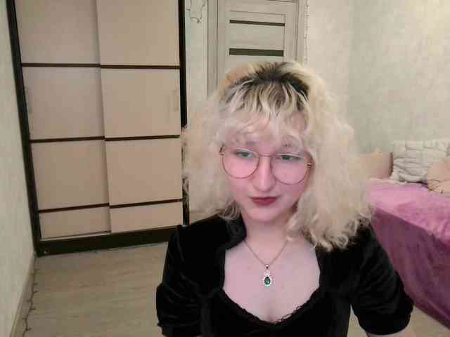ElizabethWooler webcam