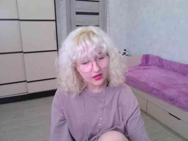 ElizabethWooler webcam