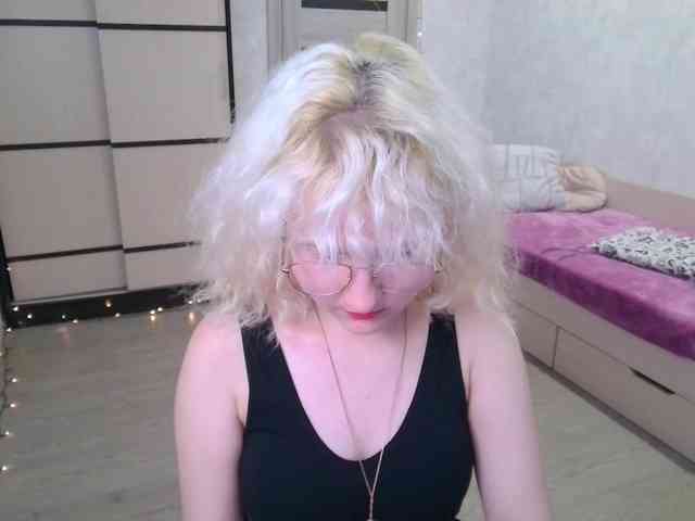 ElizabethWooler webcam